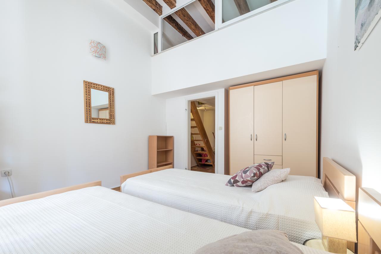 Old Writer Apartment Ragusa Esterno foto